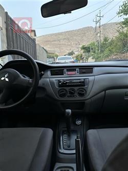 ميتسوبيشي لانسر